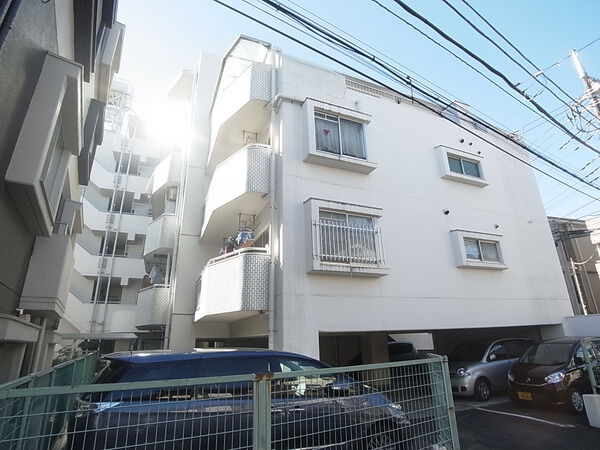 【シンメイ朝霞第3マンション】外観写真 【シンメイ朝霞第3マンション】外観写真