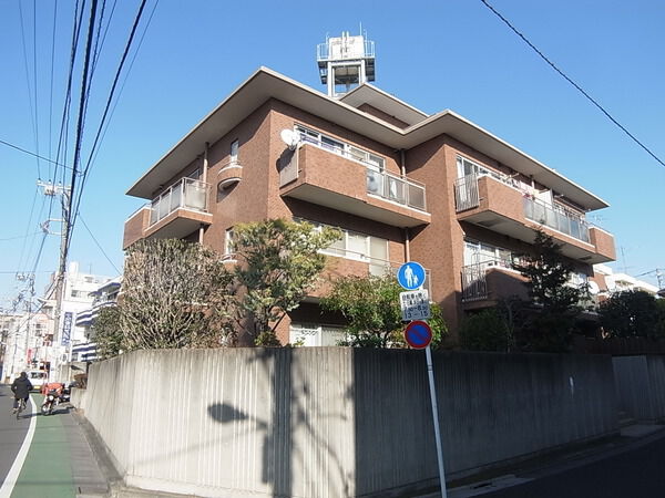 【朝日常盤台マンション】外観写真