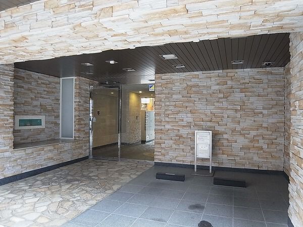 【日神デュオステージ常盤台銀座】エントランス