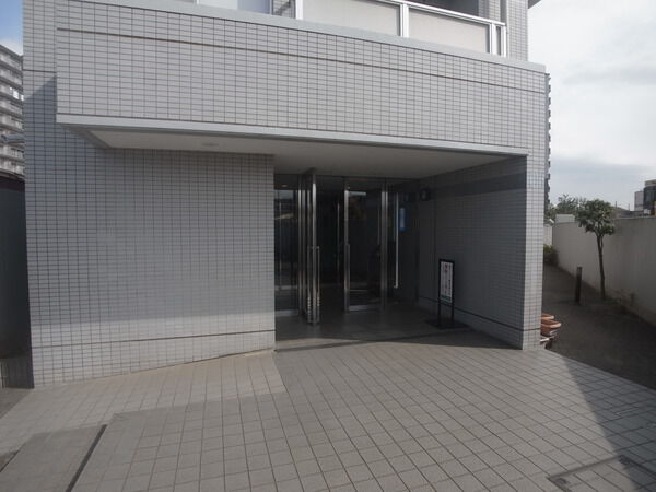 【プランヴェールみずほ台】エントランス