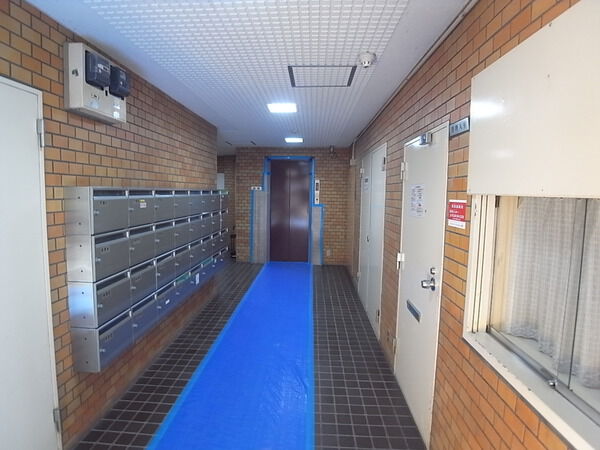 【エクセル北池】共用廊下 【エクセル北池】共用廊下