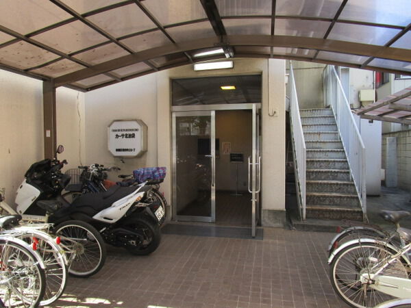 【カーサ北池袋】エントランス 【カーサ北池袋】エントランス