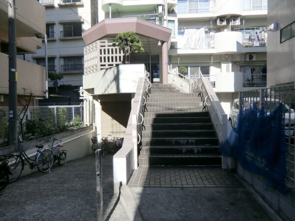 ニュー板橋ハイツ 2枚目 ニュー板橋ハイツ