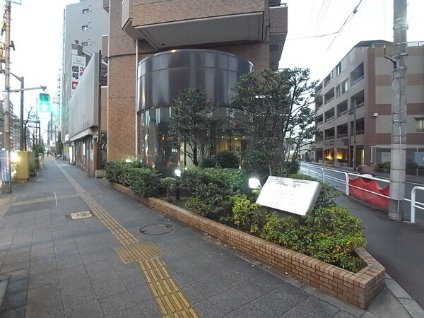 【ライオンズマンション大山幸町】前面道路