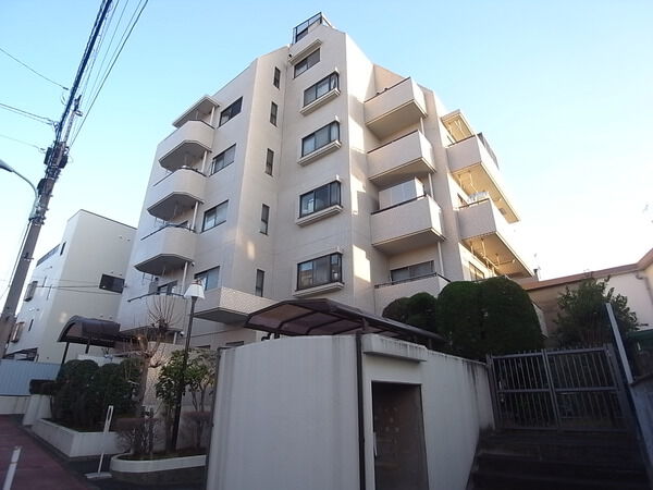 【大山南町サンハイツ】建物外観