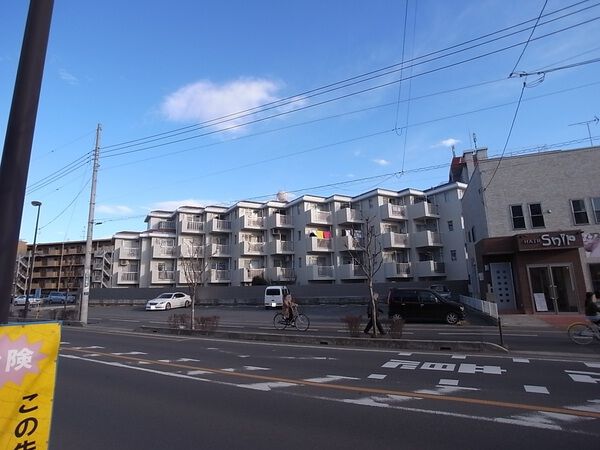 【鶴瀬ビューパレー】外観