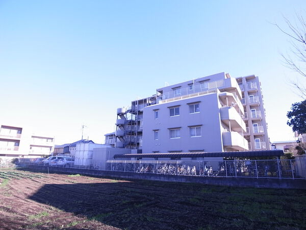 ソフィア川越