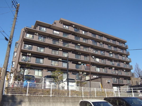 【レーベンハイム和光ヒルズ弐番館】外観写真