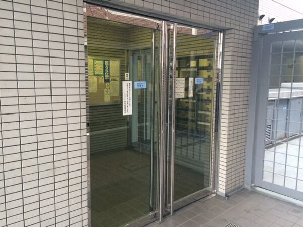 【レジェンド南長崎】エントランス