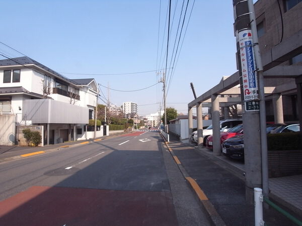 【グランフォルム中野江原町】前面道路