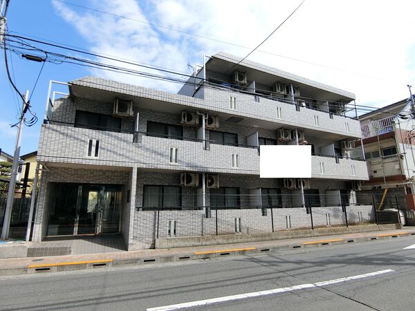 【センチュリー江古田】外観写真