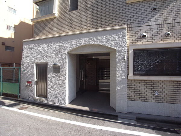 【キャッスルマンション桜台】エントランス 【キャッスルマンション桜台】エントランス