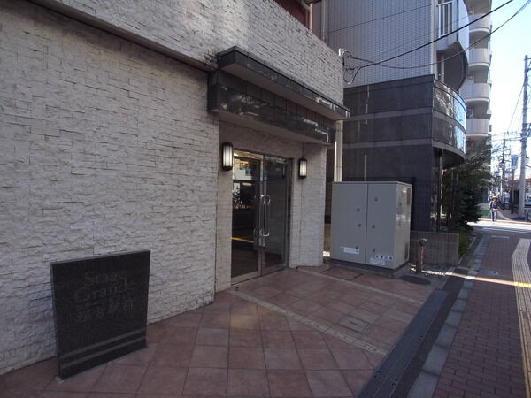 【ステージグランデ桜台駅前】エントランス 【ステージグランデ桜台駅前】エントランス
