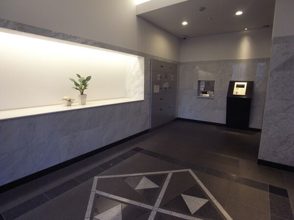 【メインステージ中村橋】エントランスホール 【メインステージ中村橋】エントランスホール