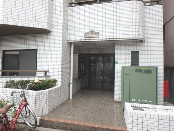 【キャッスルマンション光が丘】エントランス