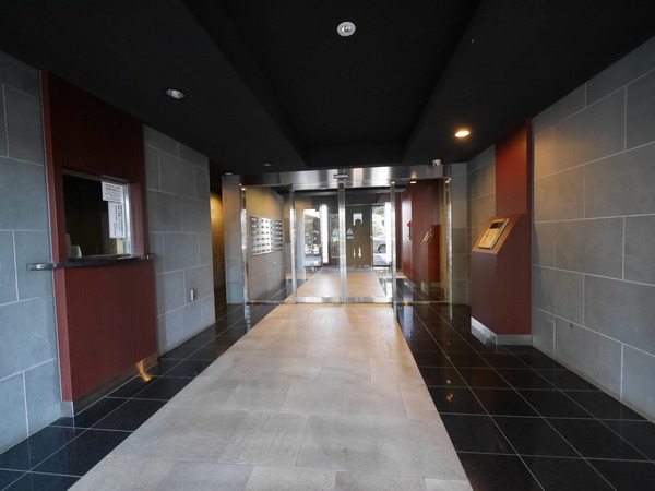 【スパシエベレーザ練馬】エントランス 【スパシエベレーザ練馬】エントランス