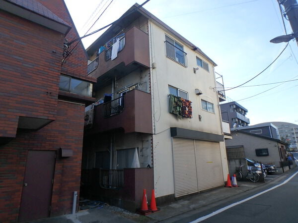【石神井フラワーコーポ】外観写真