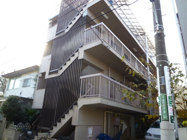 大泉マンション