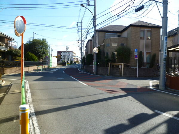 【キャニオンコーポ大泉学園】前面道路