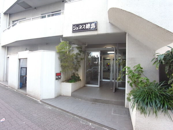 【ジュネス練馬】アプローチ 【ジュネス練馬】アプローチ