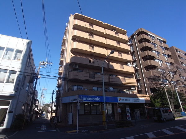 【ライオンズマンション哲学堂公園】外観写真