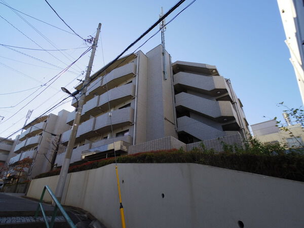 ルーブル新宿西落合七番館 3枚目 ルーブル新宿西落合七番館