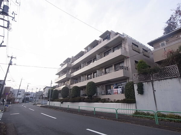 【タウンハイツ豊玉】外観