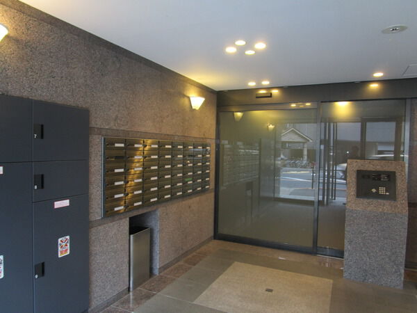 ルーブル都立家政参番館