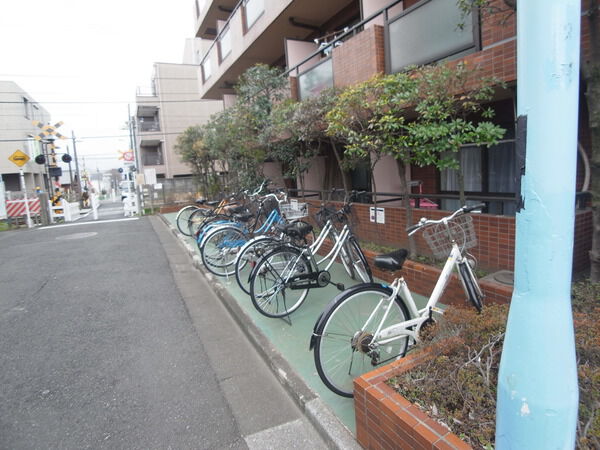 セザール下井草