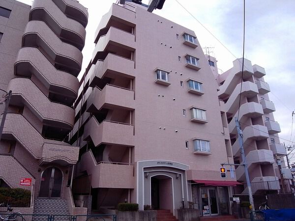 【グランドメゾン上石神井】外観写真