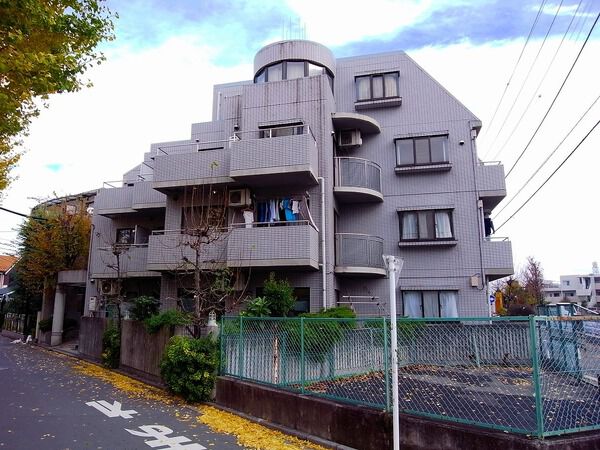 【ベルハイム上石神井】外観写真 【ベルハイム上石神井】外観写真