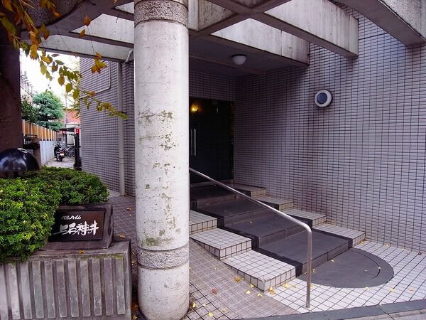 【ベルハイム上石神井】エントランス 【ベルハイム上石神井】エントランス