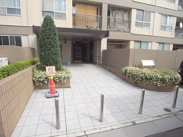 【新所沢第一コーポラス】エントランス