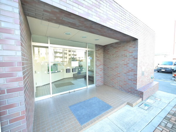 初台中央マンション