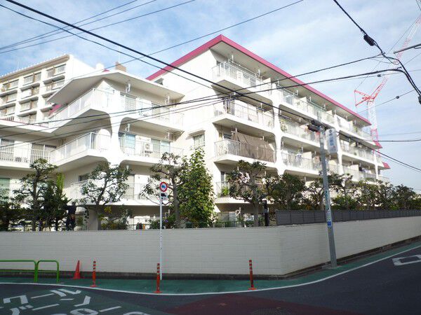 【ユニハイム芦花公園】建物外観