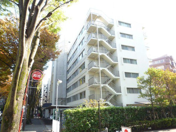 千歳マンション 2枚目 千歳マンション