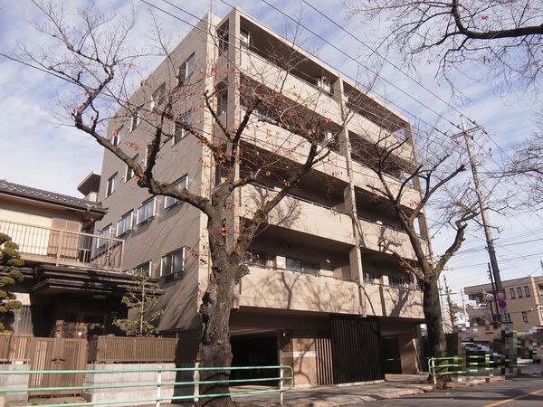 【ベルジュール府中Ⅱ】外観