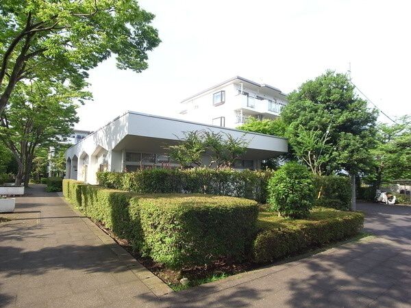 【多摩ニュータウングリーンメゾン貝取2】敷地内集会室 【多摩ニュータウングリーンメゾン貝取2】敷地内集会室