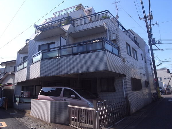 【セブンハイム北沢】外観写真