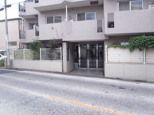 【藤和シティコープ代田】エントランス