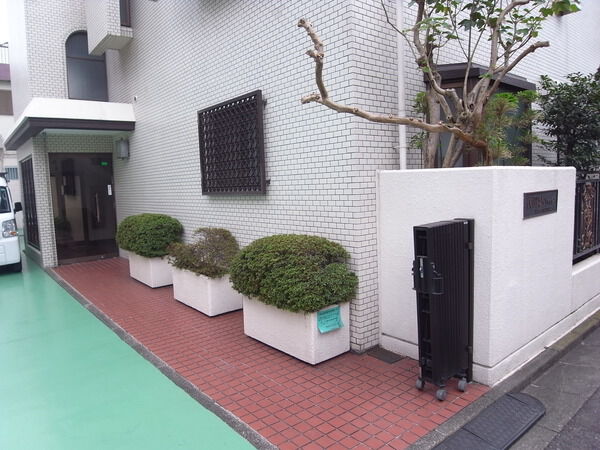 【代田リハイム】エントランス