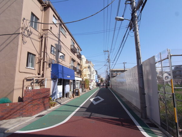 【大洋豪徳寺マンション】前面道路 【大洋豪徳寺マンション】前面道路