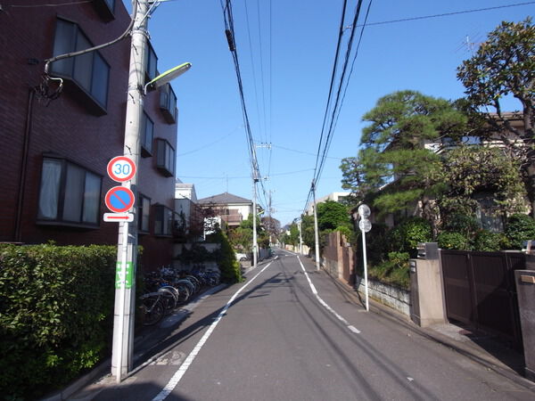 【赤堤明穂ハイツ】前面道路