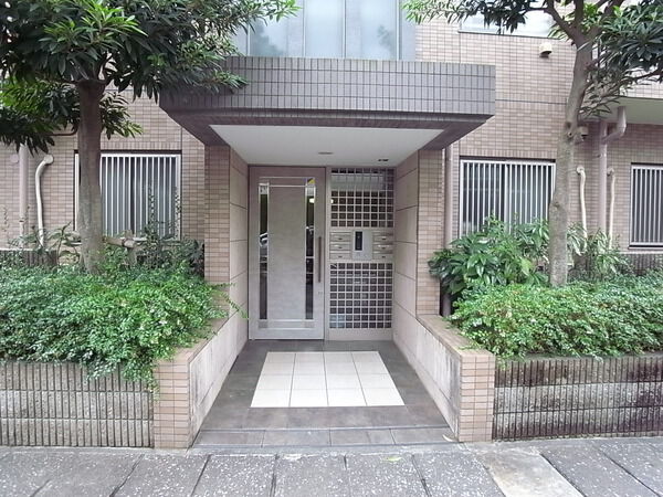 【パークハウス祖師谷大蔵】エントランス 【パークハウス祖師谷大蔵】エントランス