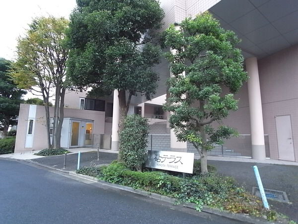 【リアージュ砧テラス】エントランス