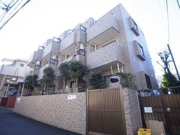 【ライオンズマンション成城東】外観写真