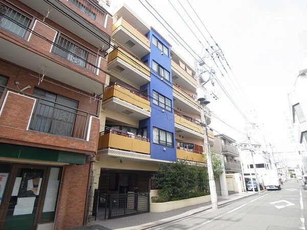 【ベルクレール狛江】外観 【ベルクレール狛江】外観