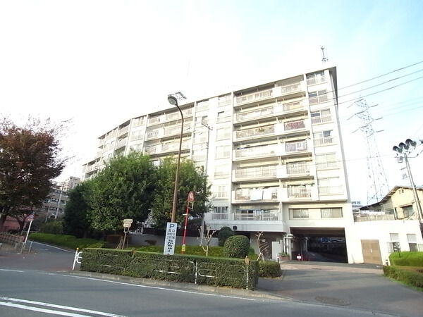 【狛江リリエンハイム】外観