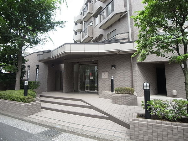 【東急ドエルアルス狛江】エントランス 【東急ドエルアルス狛江】エントランス