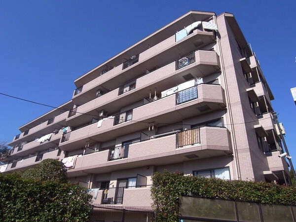 【ウインベル柿生ヒルズ】建物外観